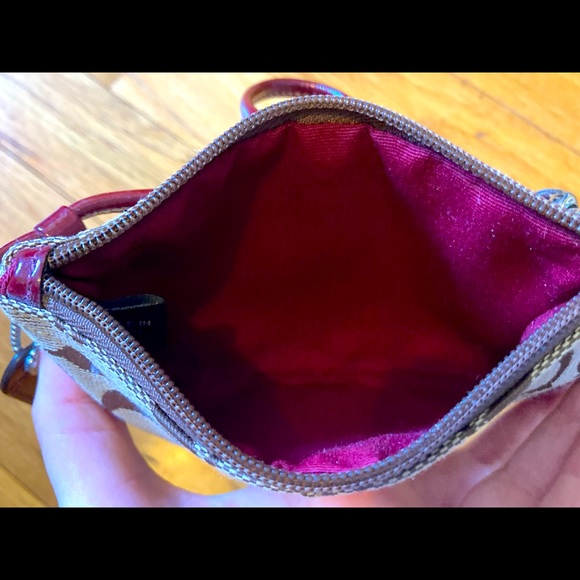 Coach Wristlet Clutch Purse Maroon or Cranberry and Tan - Picture 3 of 4